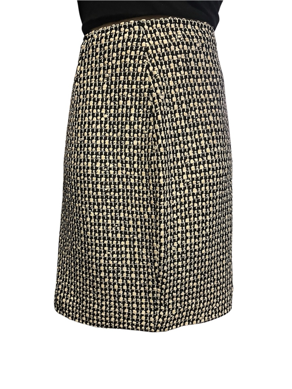 St. John Black and White Tweed Pencil Skirt - Picture 3 of 9